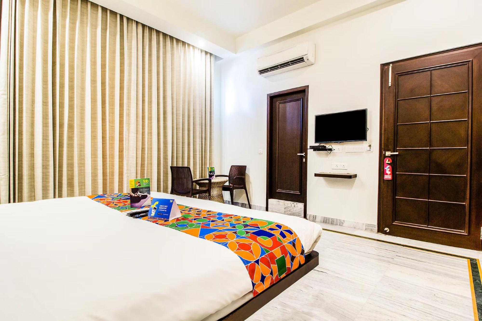 Fabhotel Jaipur Villa Exterior photo